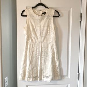 H&M embroidered dress with zipper back enclosure